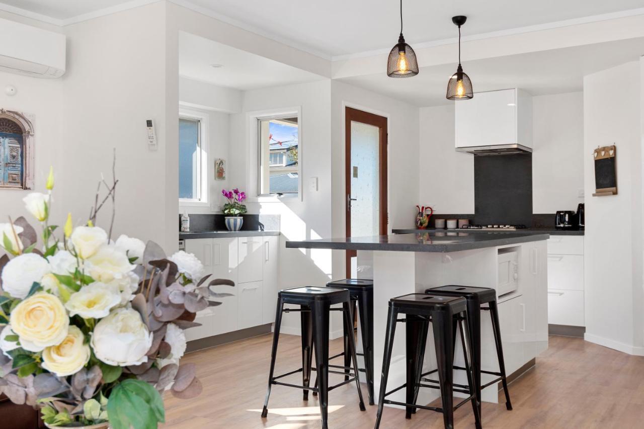 Villa Styley On Briarley Unit 1 Tauranga Exterior foto